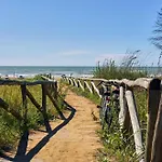 Very Comfortable Seafront