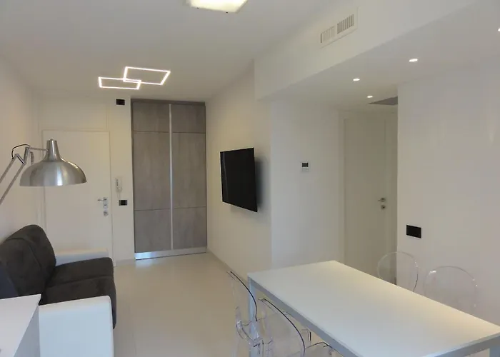 Very Comfortable Seafront Appartement