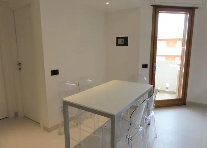 Very Comfortable Seafront Μπιμπιόνε